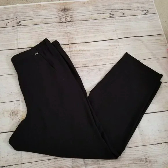 St. John Pants - ST. JOHN black casual straight leg pants M